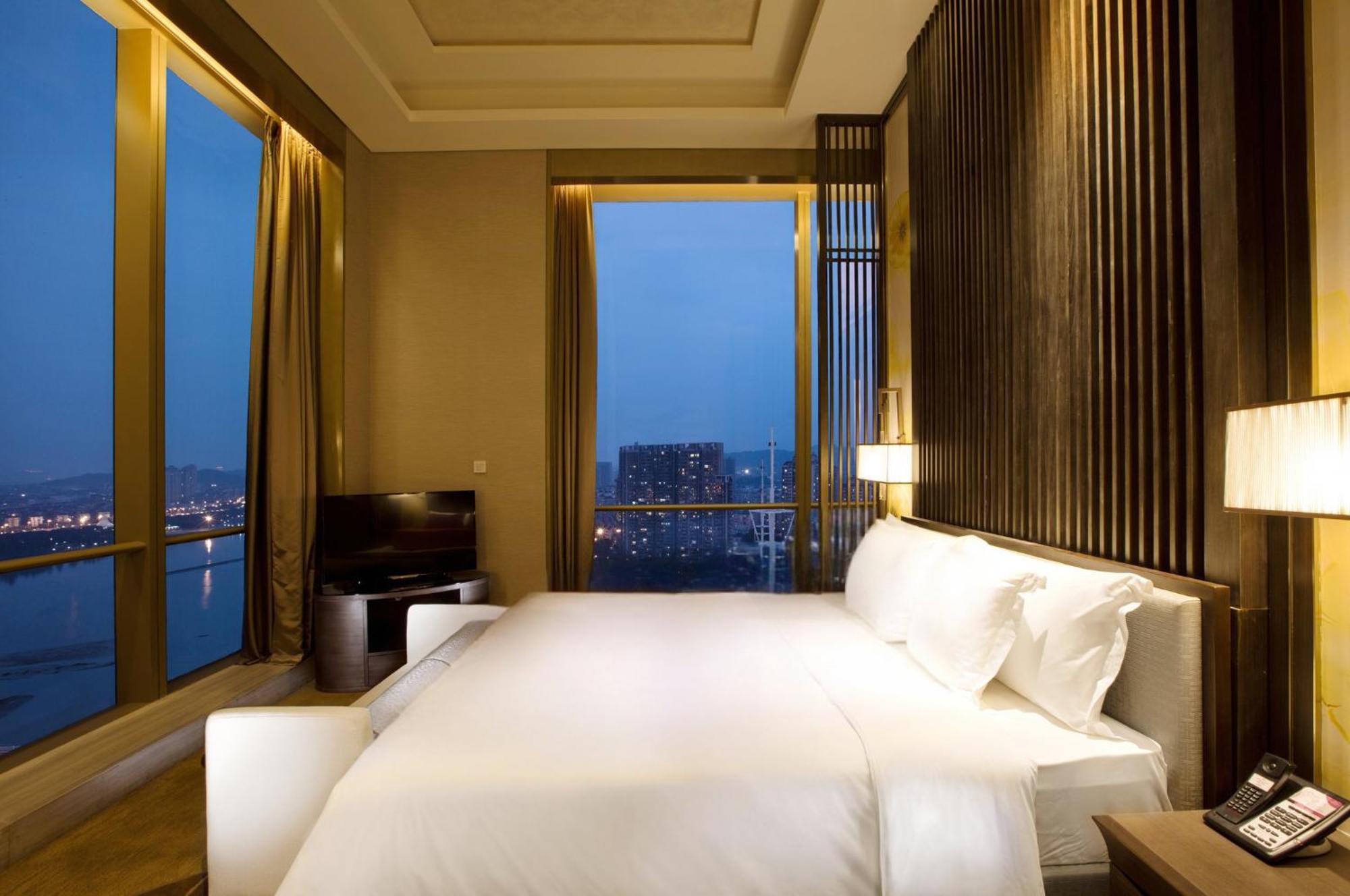 Crowne Plaza Fuzhou Riverside By Ihg Екстериор снимка